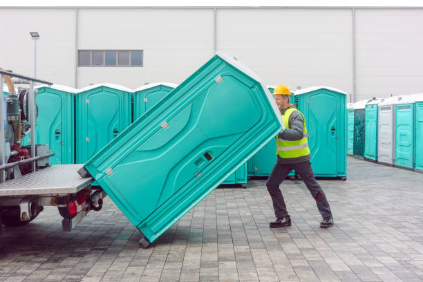 Best Construction site porta potty rental  in Franklin Park, FL